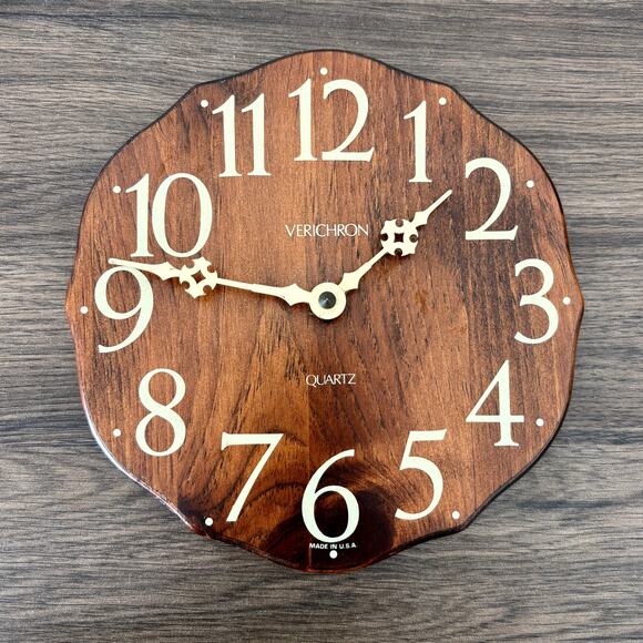 Verichron Quartz Wall Clock - Solid Wood - Vintage Mid Century - Made in USA - Picture 1 of 4